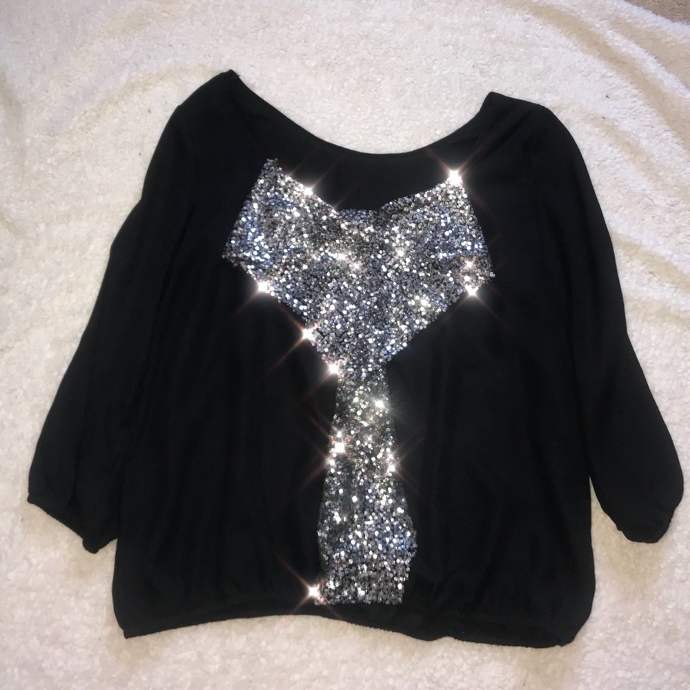 Black blouse with bow detail 🎀